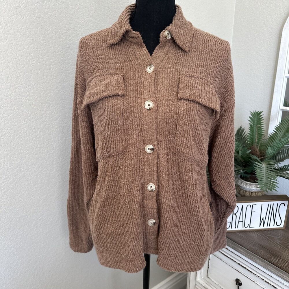 Vici Women’s Collar Button Sweater Size Small Brown Pocketed Shacket‎ Oversize